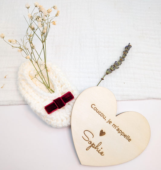 Carte de naissance personnalisée en bois