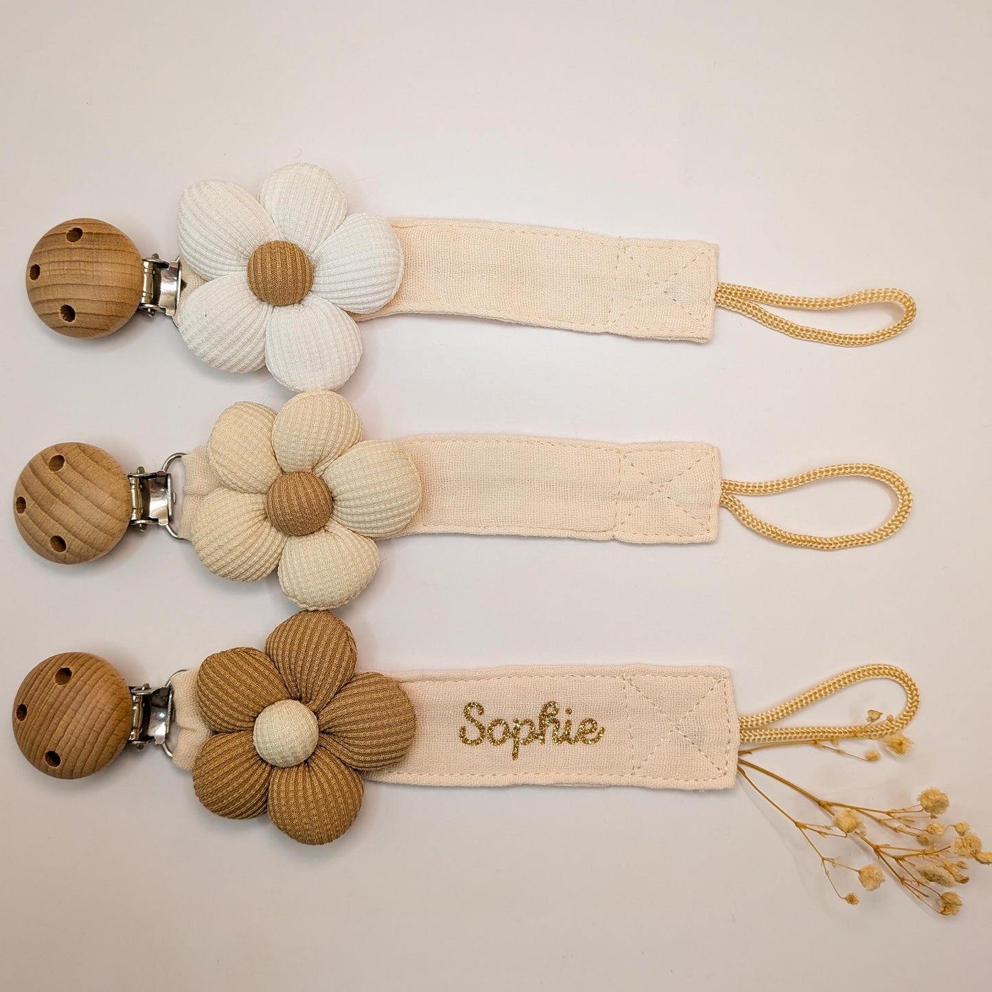 Attache Tétine Personnalisée – Fleur en Gaze de Coton avec Prénom