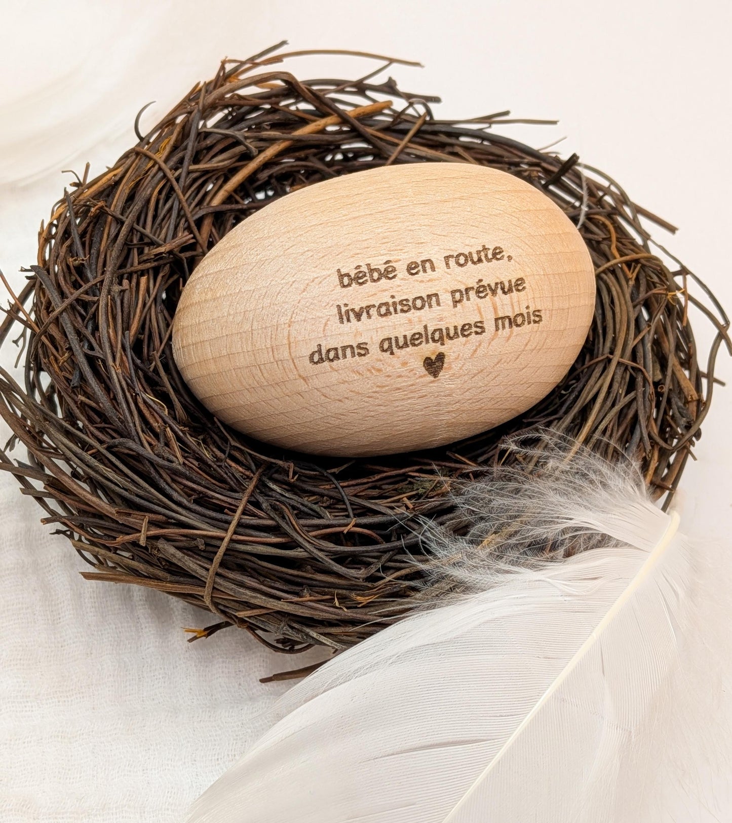 Œuf en Bois Personnalisé – Annonce de Grossesse Originale | Cadeau Futurs Grands-Parents, Bébé en Route, Gravure sur Mesure