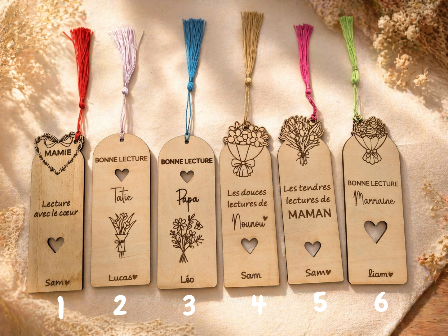 Marque-page personnalisé en bois – Cadeau unique pour maman, mamie, marraine, nounou ou maîtresse
