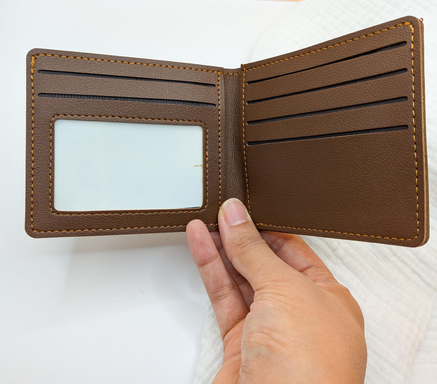 Portefeuille Gravé Personnalisé pour Papa, Papy ou Parrain – Cadeau Fête des Pères et Anniversaire