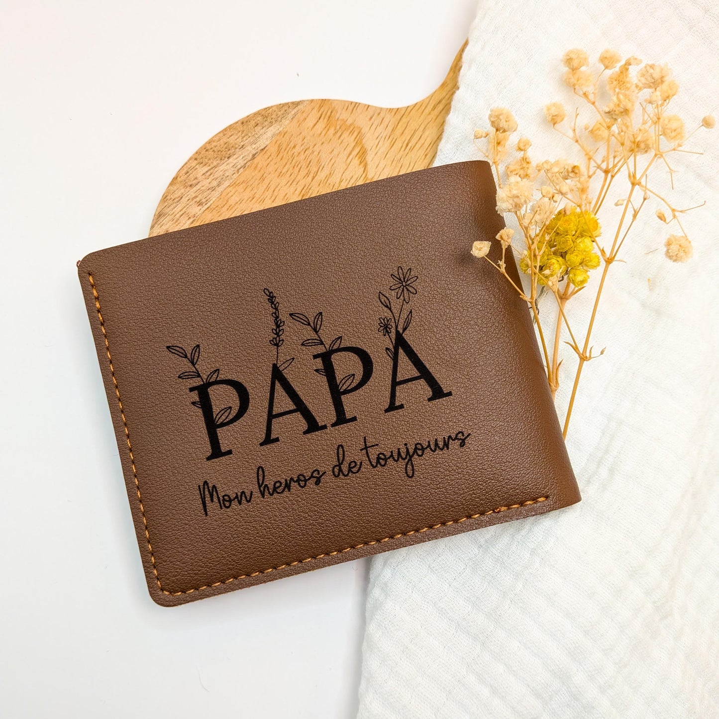 Portefeuille Gravé Personnalisé pour Papa, Papy ou Parrain – Cadeau Fête des Pères et Anniversaire