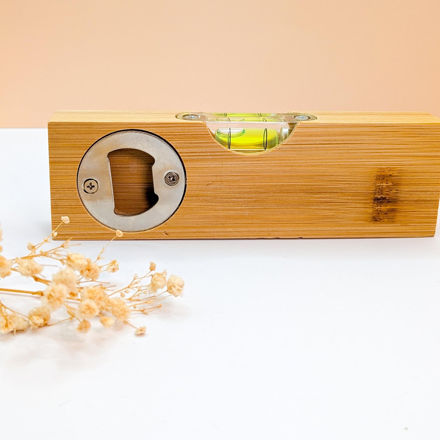 Niveau à Bulle Personnalisé avec Décapsuleur – Cadeau Original pour Papa, Papy, Parrain ou Fête des Pères