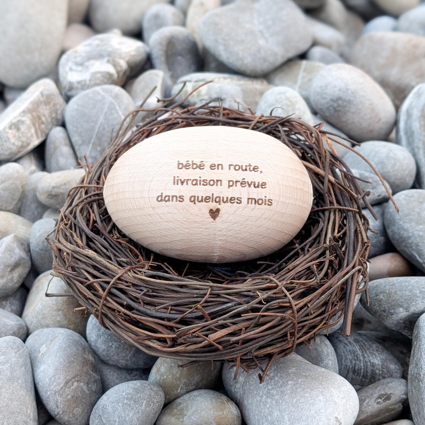 Œuf en Bois Personnalisé – Annonce de Grossesse Originale | Cadeau Futurs Grands-Parents, Bébé en Route, Gravure sur Mesure