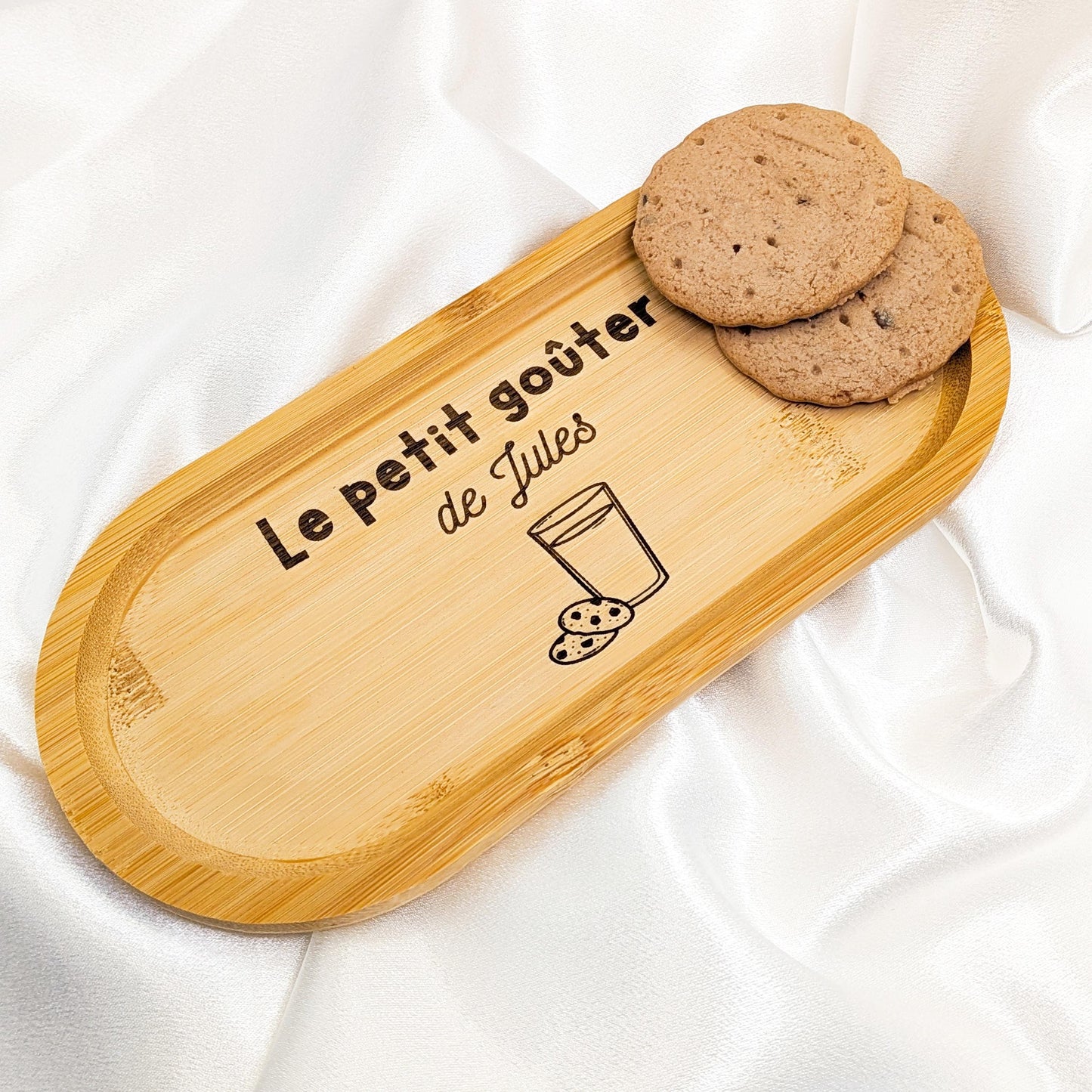 Plateau de thé/café/gâteaux/goûter personnalisé / Fête des grands mères / cadeau gravé pour toute la famille.