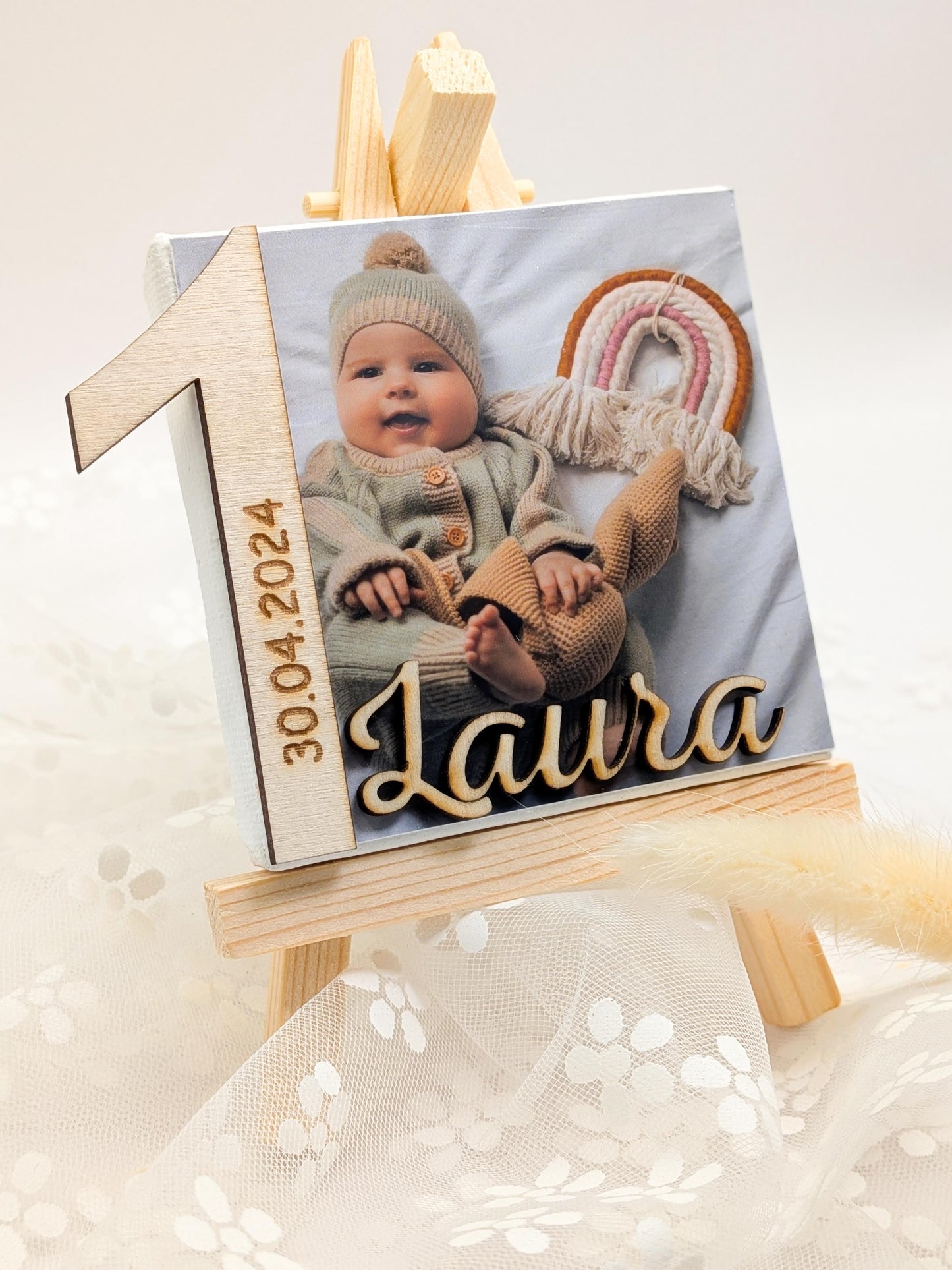 Cadre photo bébé personnalisé – Souvenir de naissance, baptême ou d'anniversaire.